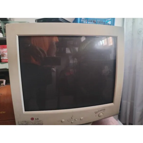 Monitor Culon LG Buenas Condiciones