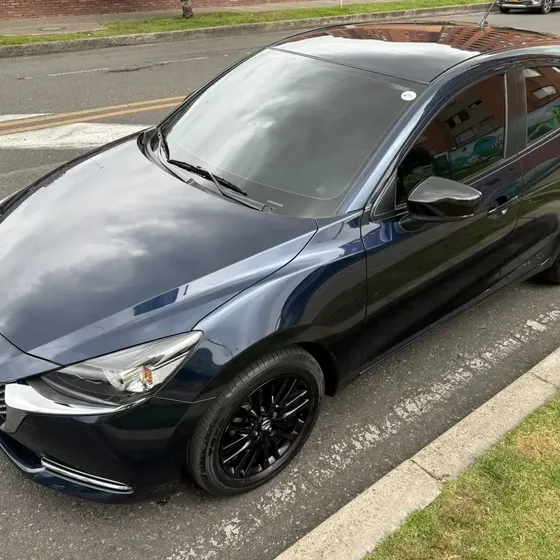 Mazda 2 Sport 2023 1.5 Carbono Edicion