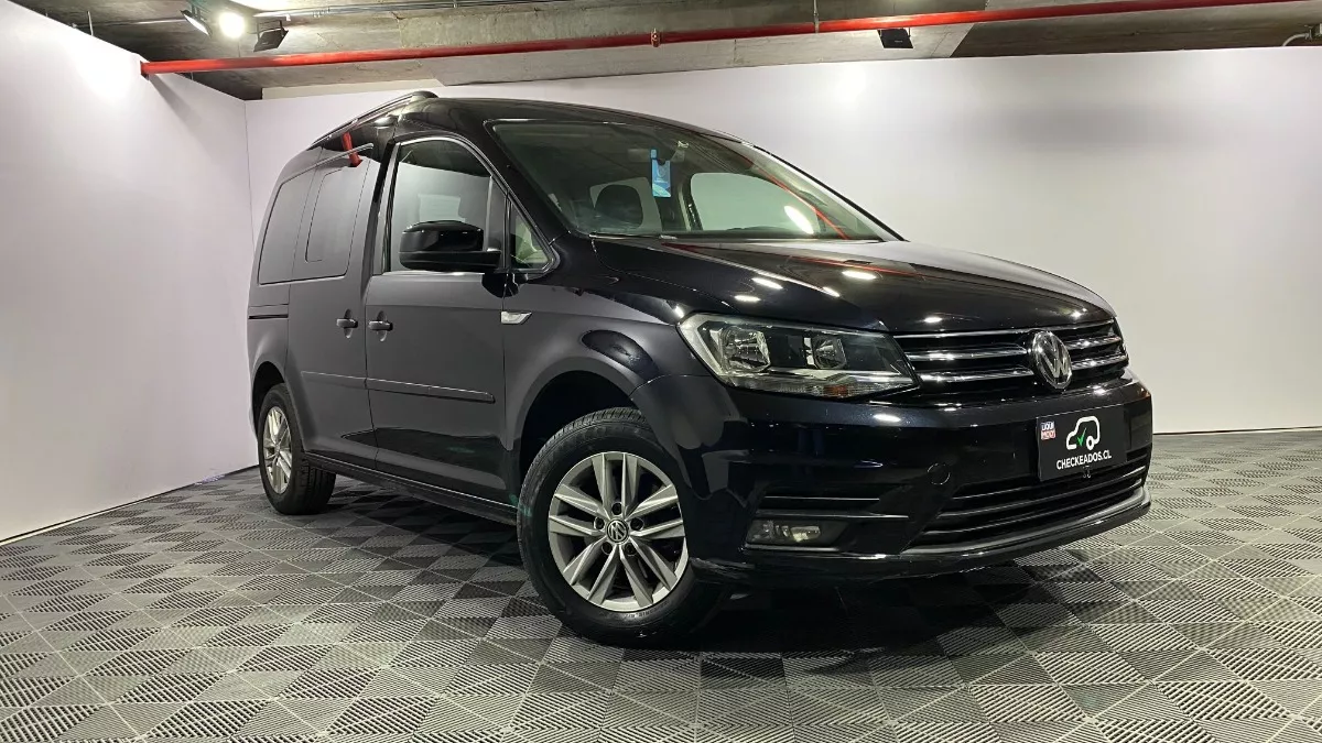 Volkswagen Caddy Kombi Comfortline Tdi 1.6 Mt 2017