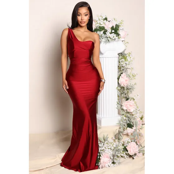 Vestido De Gala Rojo, Fashion Nova