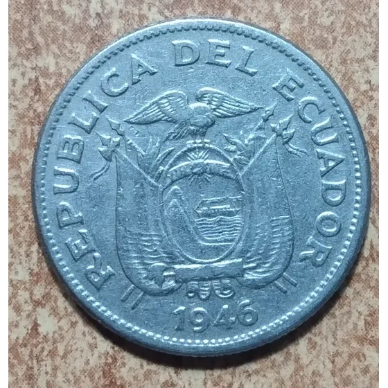 Moneda Ecuador 1 Sucre   Año 1946  Excelente