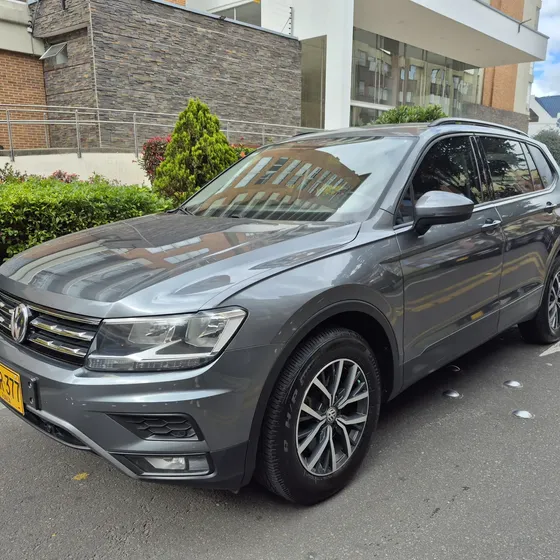 Volkswagen Tiguan 2019 Allspace Trendline 2.0 Tsi 4motion