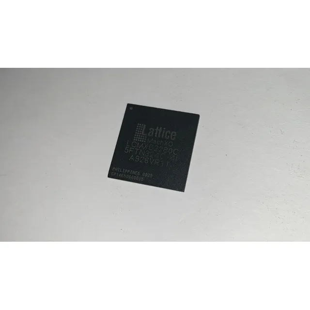 Lcmxo2280c