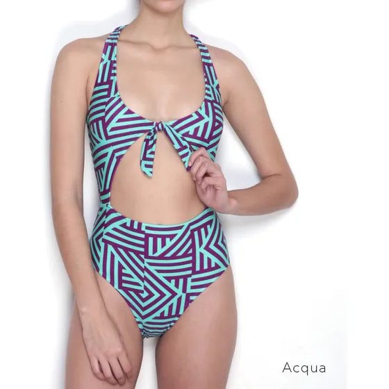 Traje De Baño Entero Con Apertura Y Lazo Frontal  Masai