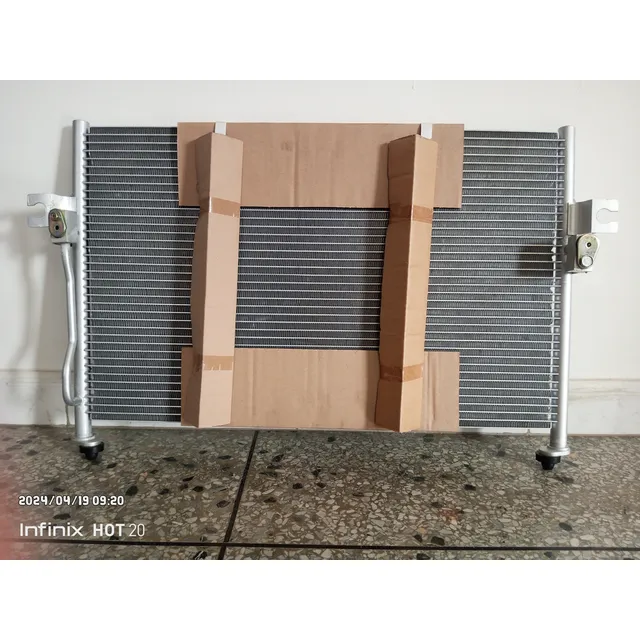 Condensador Nuevo De Paquete Gr Para Hyundai H1 98/05