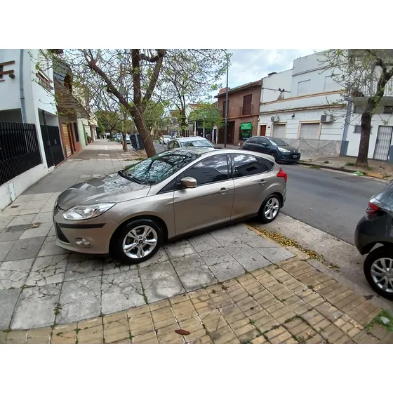 Ford Focus Iii 2.0 Se Plus Mt