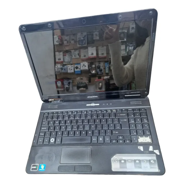 Carcasa Emachine Kawg0, Repuestos Varios!!!!
