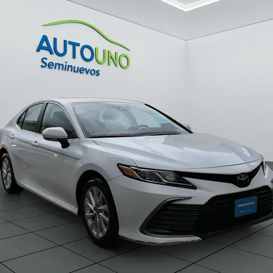 Toyota Camry 2023 Le