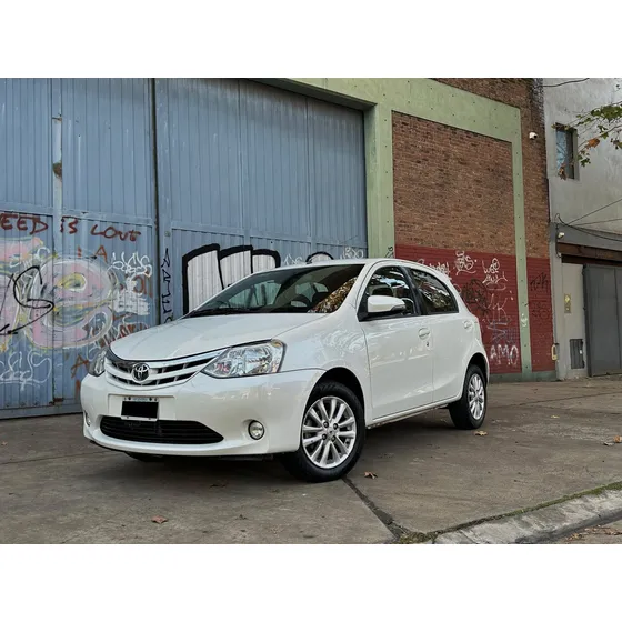 Toyota Etios 1.5 Xls