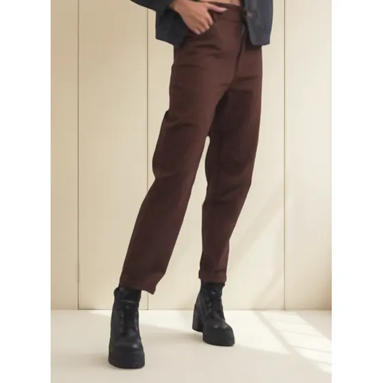 Pantalon Mom Fit Bengalina