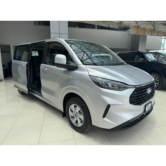 Ford Transit Custom Custom 8 Pasajeros