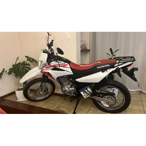 Como Nueva. 4030 Km. Service Al Día En Concesionaria Oficial