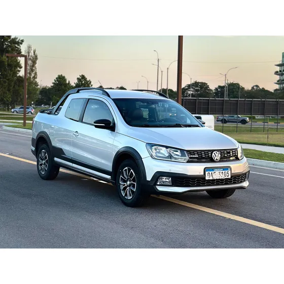 Volkswagen Saveiro 1.6 Cross Gp Cd 101cv
