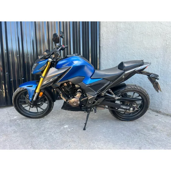 Honda Cb 300. Impecable Estado. 3500km. Titular.