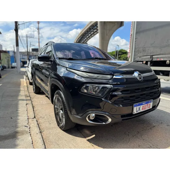 Fiat Toro 1.8 16v Freedom Flex 4x2 Aut. 4p