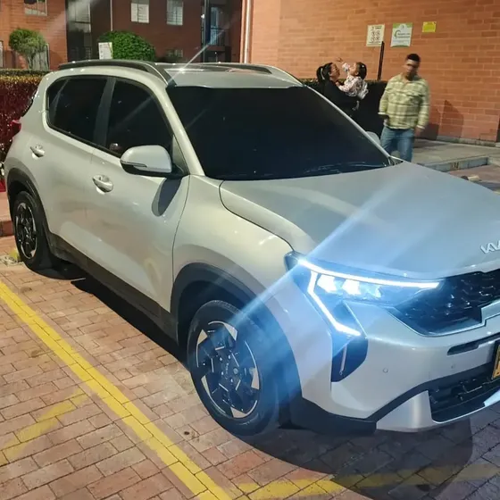 Kia Sonet 2025 1.5 Zenith At (ivt)