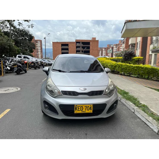 Kia Rio 1.2 5 P