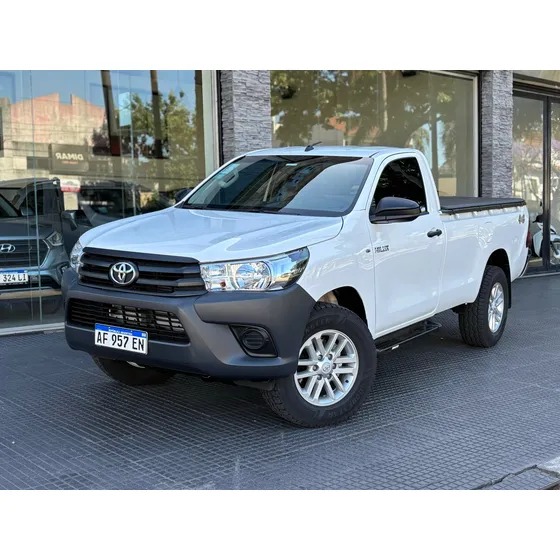 Toyota Hilux Pick-up 2.4 Cs Dx 150cv 4x4