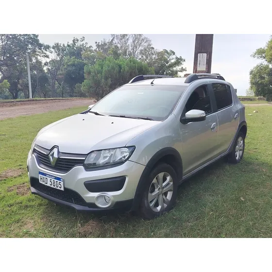 Renault Sandero Stepway 1.6 Privilege 105cv