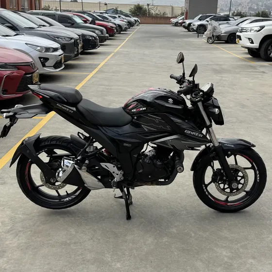 Suzuki Gixxer 150 Fi