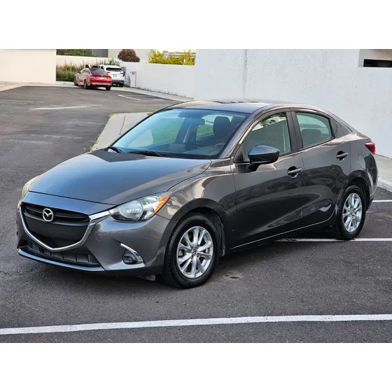 Mazda Mazda 2 1.5 I Touring At
