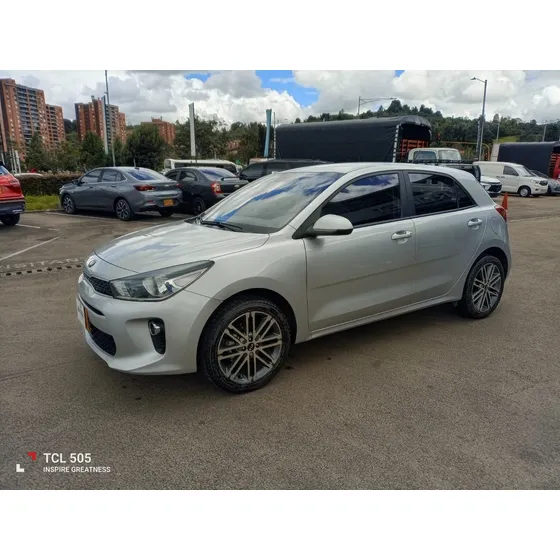 Kia Rio 1.4 Emotion Hb