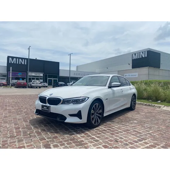 Bmw Serie 3 330e Híbrido
