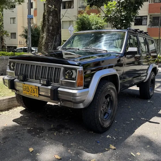 Jeep Cherokee 1994 4.0 Limited