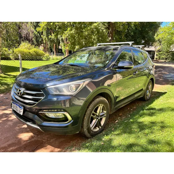 Hyundai Santa Fe 2.4 Seguridad 7as 6at 2wd