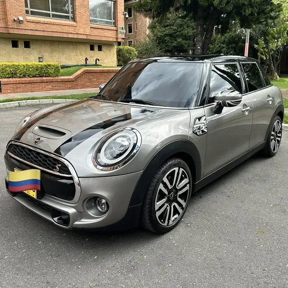 Mini Cooper S 2020 2.0 Chili At 5p