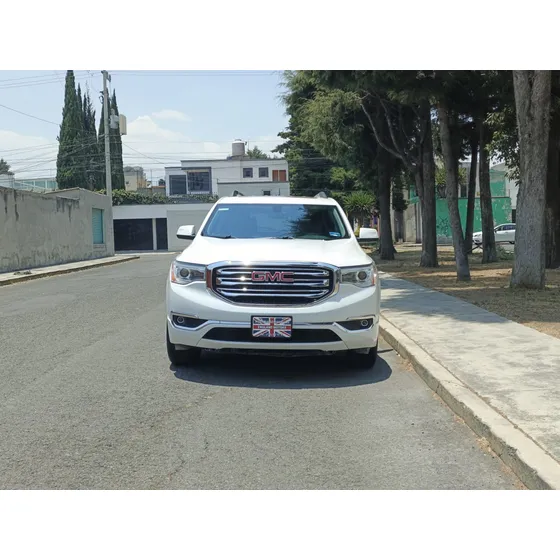 Gmc Acadia 3.7 Slt At