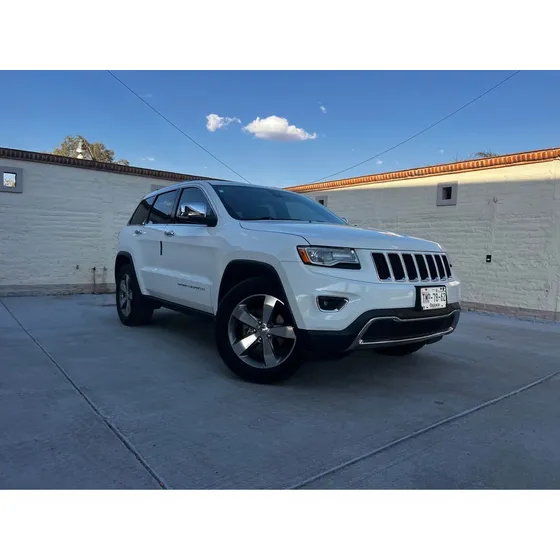 Jeep Grand Cherokee 3.6 Limited Lujo V6 4x2 At