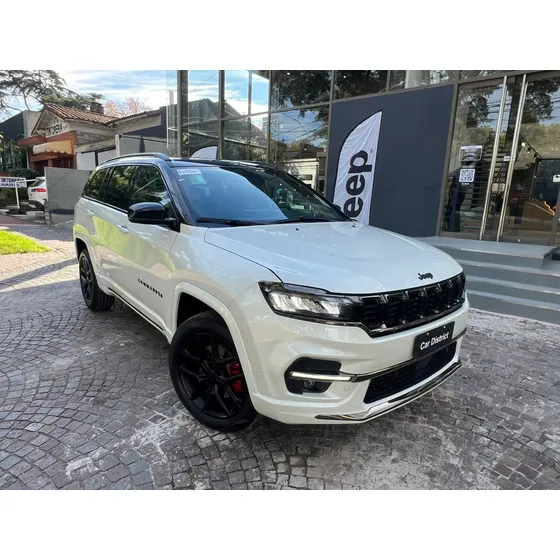 Jeep Commander 2.0t 272hp Blackhawk 4x4 At9
