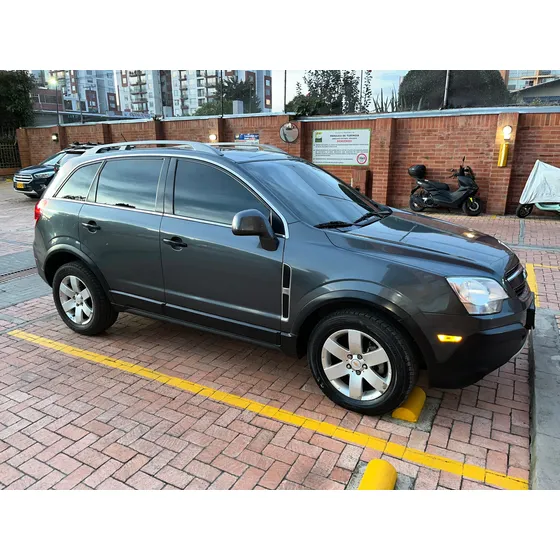 Chevrolet Captiva 2.4 Sport