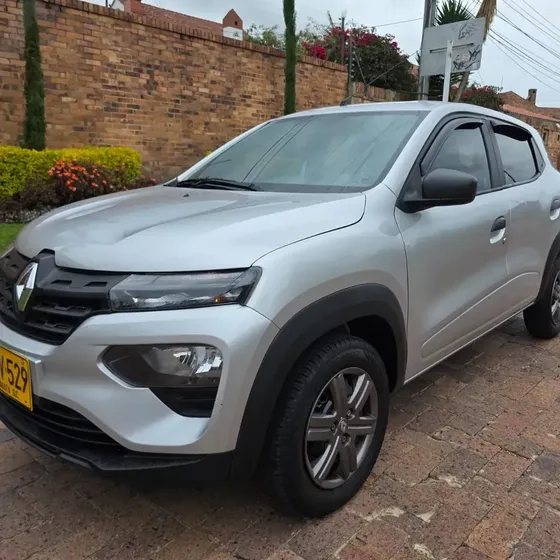 Renault Kwid 2024 1.0 Intens