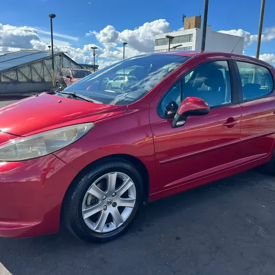 Peugeot 207 2008 1.6 Premium