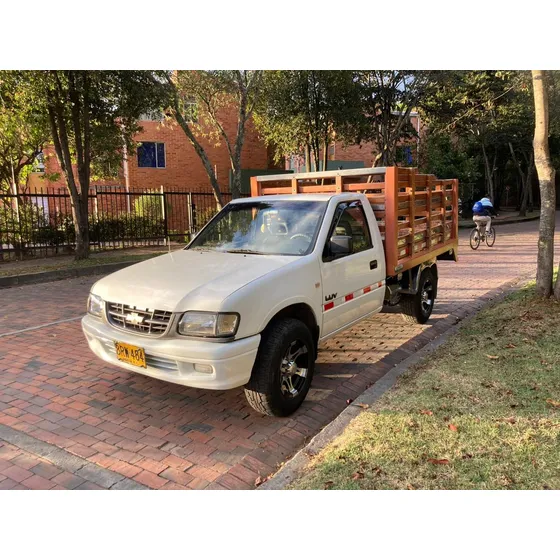 Chevrolet Luv 2.5 Ls Tfr