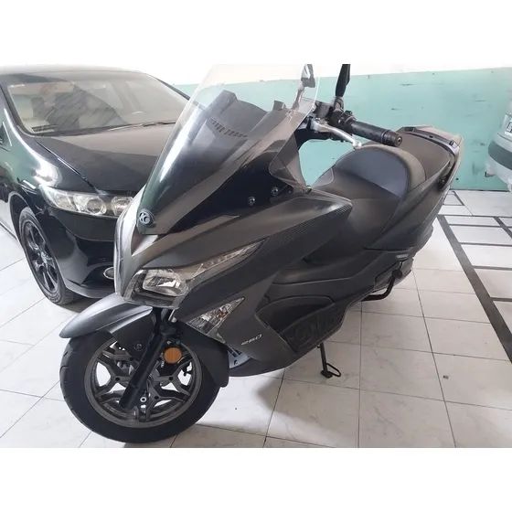 Kymco X-thow 250i