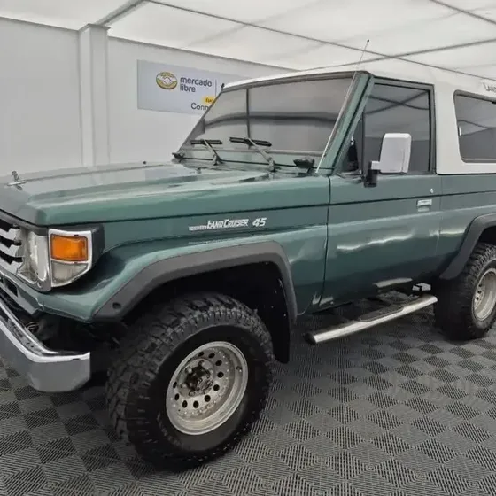 Toyota Land Cruiser 1993 4.0 Fj73