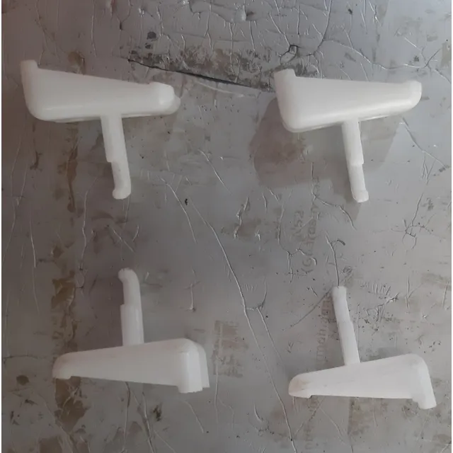 Bases O Soportes Para  Parrillas De Nevera .