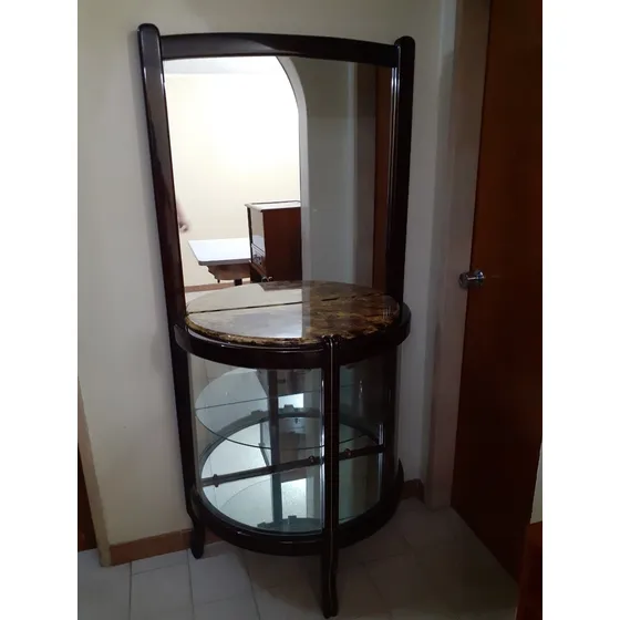 Vendo Vitrina Madera Con Repisas De Vidrio Y Espejo Usada!