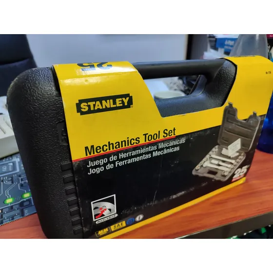 Stanley Juego De Llaves Y Dados , 25 Piezas. Mod 86-736