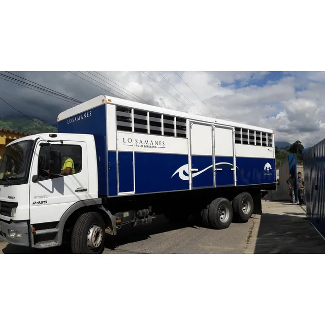 Jaulas Para Caballo Para Cualquier Tipo De Camión