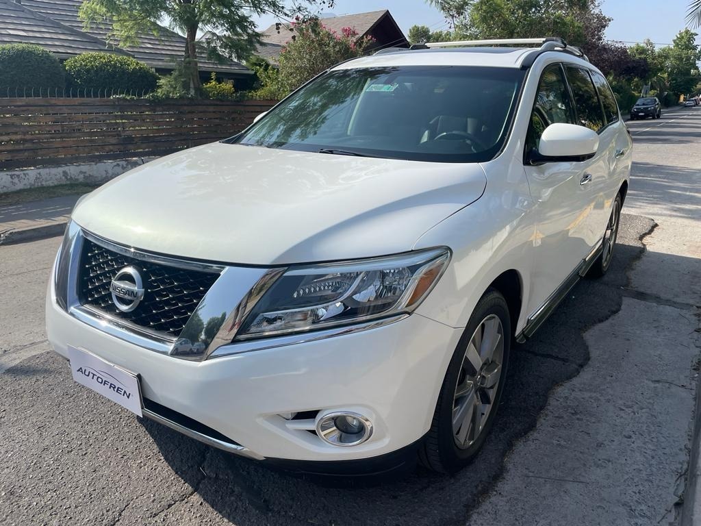 Nissan Pathfinder Exclusive 2014