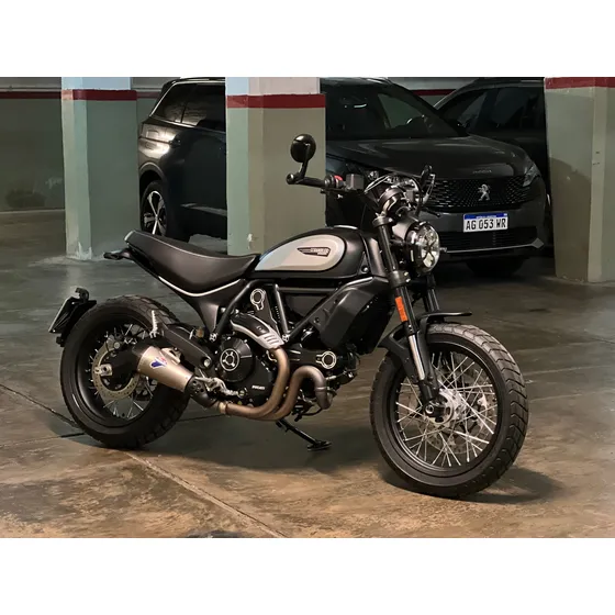 Ducati Scrambler 800 Icon Dark