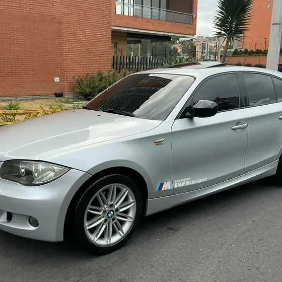 BMW Serie 1 2011 120i 2.0 Paquete M Hatch Back Mec. Full E.