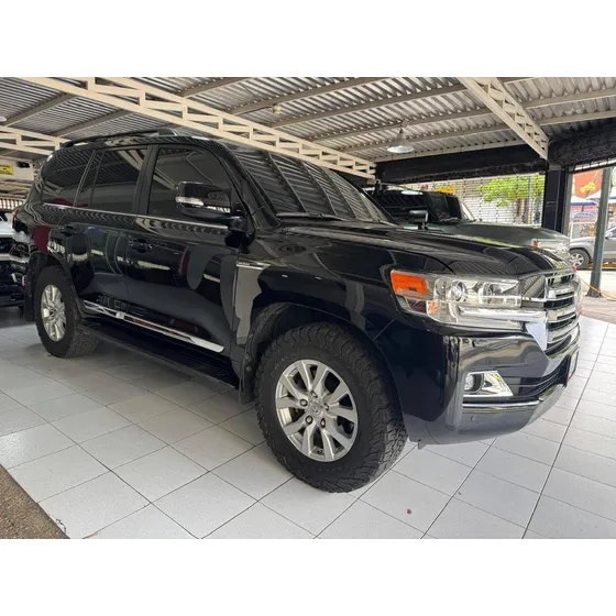 Toyota Lc200 Land Cruiser V8