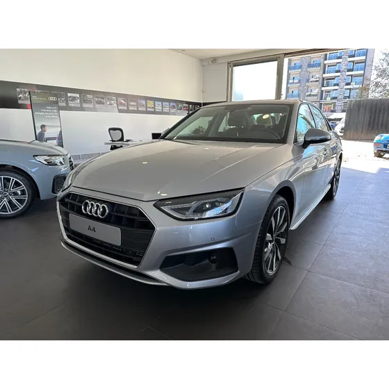 Audi A4 2.0 40 Tfsi Front