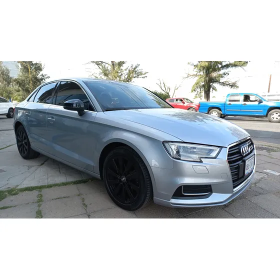 Audi A3 1.4 Sedán Select At Dsg