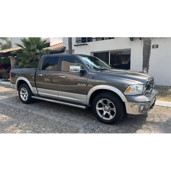 Ram Laramie 4x4 Hd 5.7 2500 5.7 Laramie 4x4 At